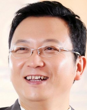 委員—王智 (1)